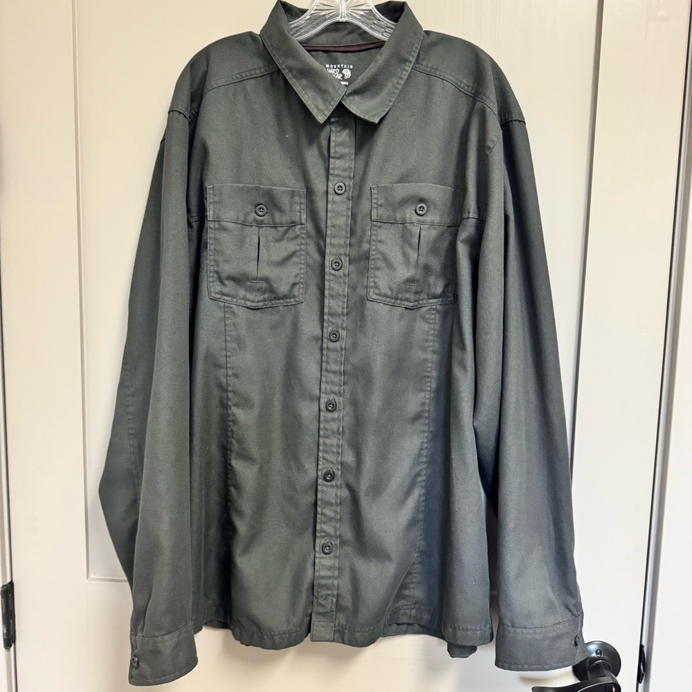 Mountain Hardware Dark Gray Button Down Casual‎ S… - image 2